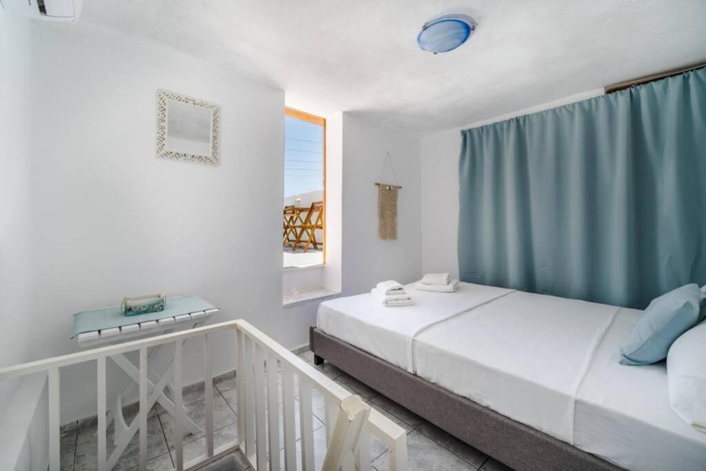 Marias'View House Villa Akrotiri  Exterior photo
