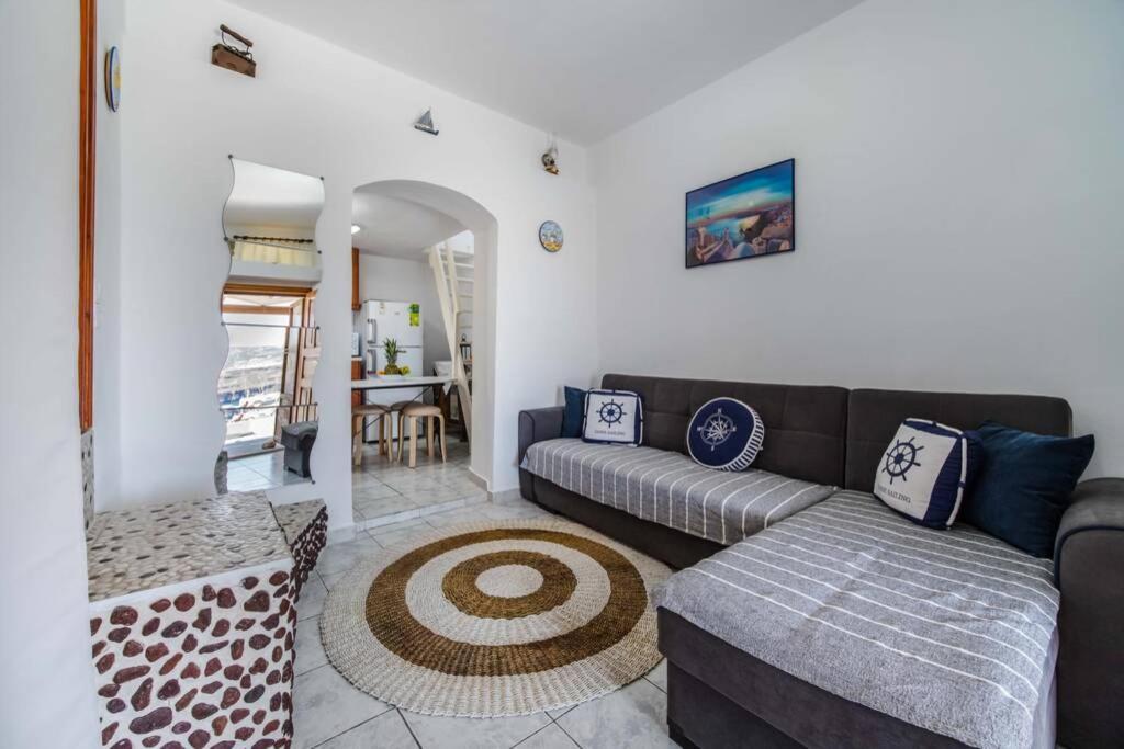 Marias'View House Villa Akrotiri  Exterior photo